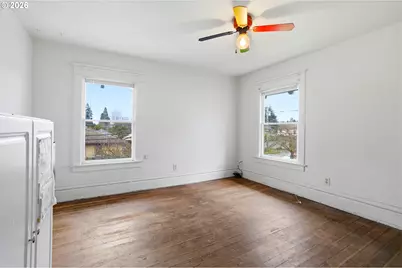 335 SE Baker St, McMinnville, OR 97128 - Photo 13