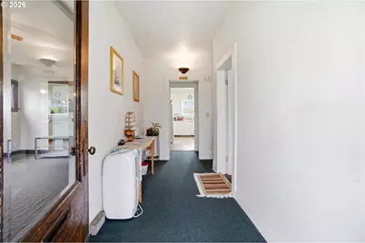 335 SE Baker St, McMinnville, OR 97128 - Photo 15