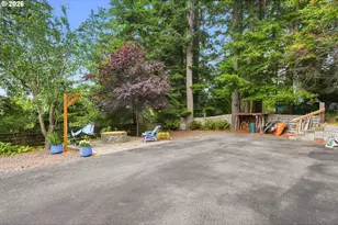 640 Royal Dr, Lakeside, OR 97449 - Photo 35