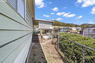 502 Shadow Ranch Ln, Roseburg, OR 97470 - Photo 33