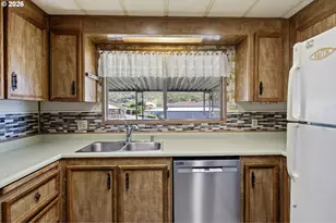 502 Shadow Ranch Ln, Roseburg, OR 97470 - Photo 19
