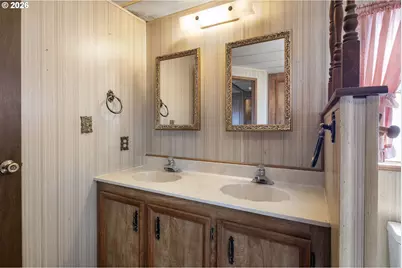 502 Shadow Ranch Ln, Roseburg, OR 97470 - Photo 31