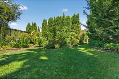 2245 Devos St, Eugene, OR 97402 - Photo 27