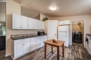 91382 Grinnell Ln, Coos Bay, OR 97420 - Photo 17