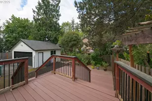11251 SW Capitol Hwy, Portland, OR 97219 - Photo 27