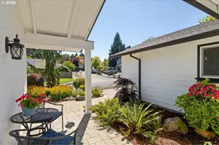 11495 SW Springwood Dr, Tigard, OR 97223 - Photo 9