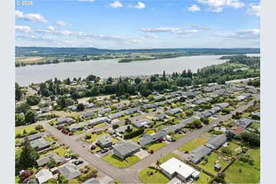 1865 7th St, Columbia City, OR 97018 - Photo 41