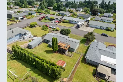 1865 7th St, Columbia City, OR 97018 - Photo 31