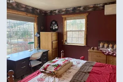 25404 Hwy 395, Canyon City, OR 97820 - Photo 13