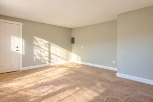 11505 SW Denney Rd, Beaverton, OR 97008 - Photo 15
