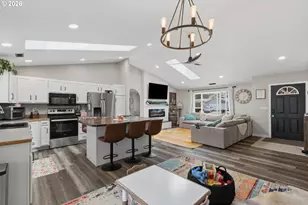 87568 Esprit Ct, Veneta, OR 97487 - Photo 23
