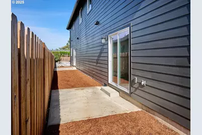 220 Juniper Ave, Gervais, OR 97026 - Photo 13