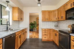 35413 Pittsburg Rd, Saint Helens, OR 97051 - Photo 13