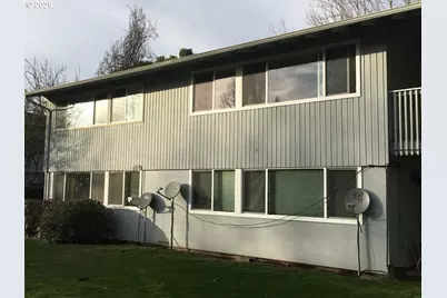 2070 W 16th Way, Eugene, OR 97402 - Photo 1