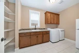 787 E Roosevelt St, Carlton, OR 97111 - Photo 21