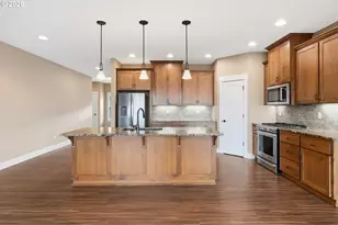 787 E Roosevelt St, Carlton, OR 97111 - Photo 9