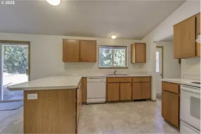 27810 NW Timber Rd, Timber, OR 97144 - Photo 11