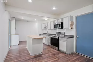 4703 Merlin St, Longview, WA 98632 - Photo 9