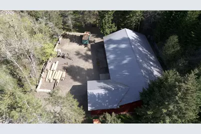 22650 Doane Creek Rd, Sheridan, OR 97378 - Photo 3