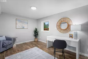 901 SW Maplecrest Ct, Portland, OR 97219 - Photo 31