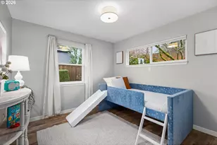 901 SW Maplecrest Ct, Portland, OR 97219 - Photo 27