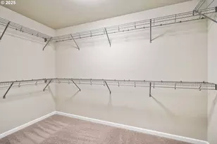 20745 NE Comet Ln, Bend, OR 97701 - Photo 17