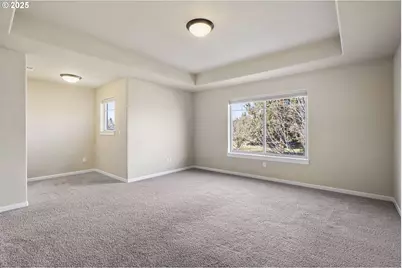 20745 NE Comet Ln, Bend, OR 97701 - Photo 13