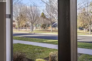 20745 NE Comet Ln, Bend, OR 97701 - Photo 21