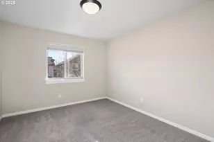 20745 NE Comet Ln, Bend, OR 97701 - Photo 15
