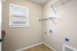 20745 NE Comet Ln, Bend, OR 97701 - Photo 21