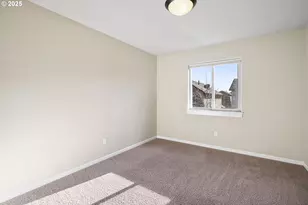 20745 NE Comet Ln, Bend, OR 97701 - Photo 19