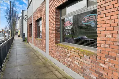 2015 1st St, Tillamook, OR 97141 - Photo 3