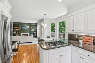 5516 SW Hamilton St, Portland, OR 97221 - Photo 17
