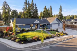 105 Andrew Ct, Castle Rock, WA 98611 - Photo 1