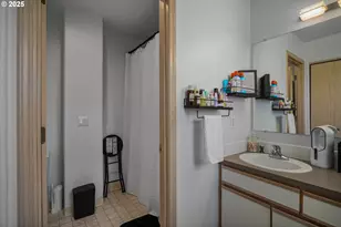 1530 Madelyn Ave, Salem, OR 97306 - Photo 27