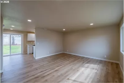 5321 Fox Ct, Salem, OR 97306 - Photo 3