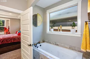 15323 NE 14th St, Vancouver, WA 98684 - Photo 17