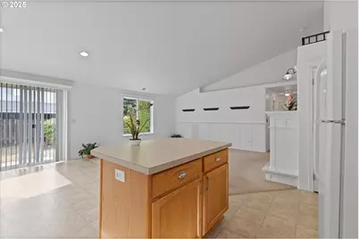 3583 NE Harvest Dr, McMinnville, OR 97128 - Photo 17