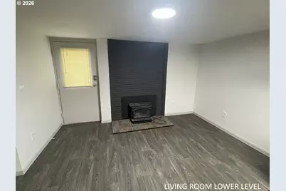 144 SE 85th Ave, Portland, OR 97216 - Photo 15