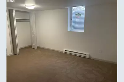 144 SE 85th Ave, Portland, OR 97216 - Photo 7