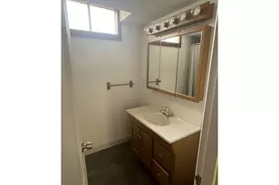 144 SE 85th Ave, Portland, OR 97216 - Photo 17