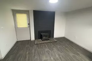 144 SE 85th Ave, Portland, OR 97216 - Photo 5