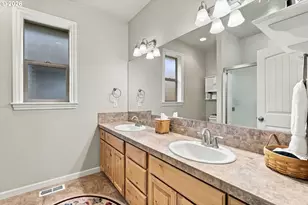 14740 Sassafras Way, Oregon City, OR 97045 - Photo 19
