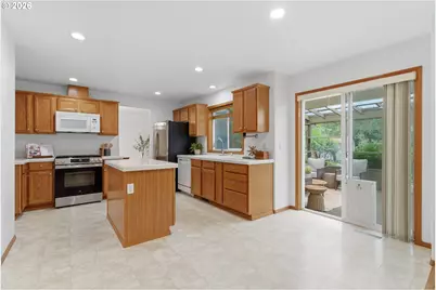 3463 SE McCartney Ln, Milwaukie, OR 97267 - Photo 13