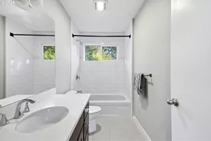 1330 SW Hume St, Portland, OR 97219 - Photo 17
