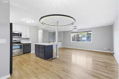 1330 SW Hume St, Portland, OR 97219 - Photo 9