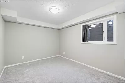 1330 SW Hume St, Portland, OR 97219 - Photo 29