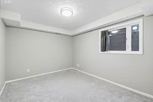 1330 SW Hume St, Portland, OR 97219 - Photo 29