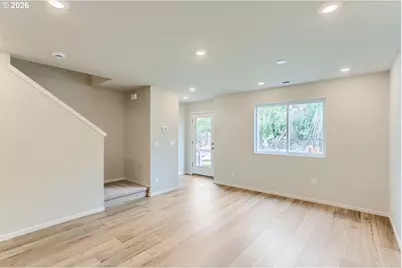 867 Kirksey St, Woodburn, OR 97071 - Photo 3