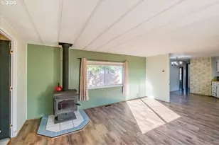 3551 Juniper St, Sweet Home, OR 97386 - Photo 7